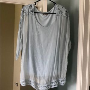 Italian silk blue top. Brand: CARINA RICCI